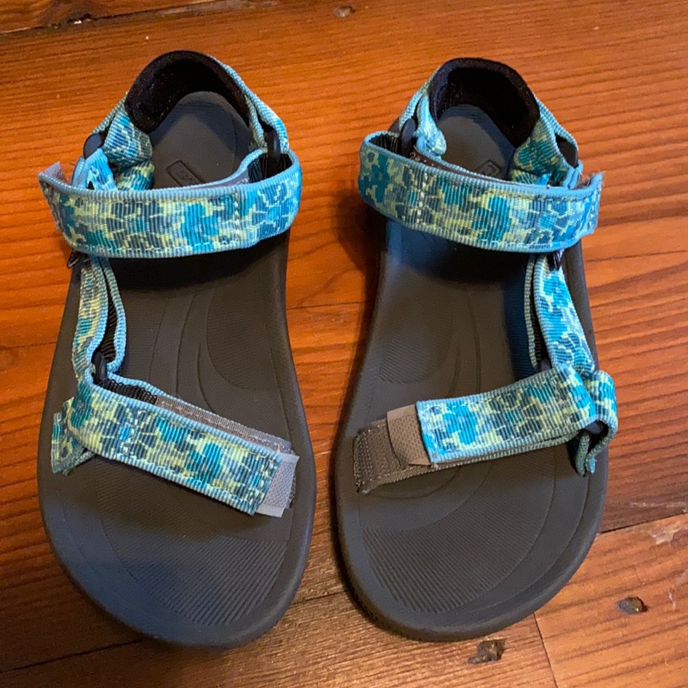 Teva Kids Shoes Size 1